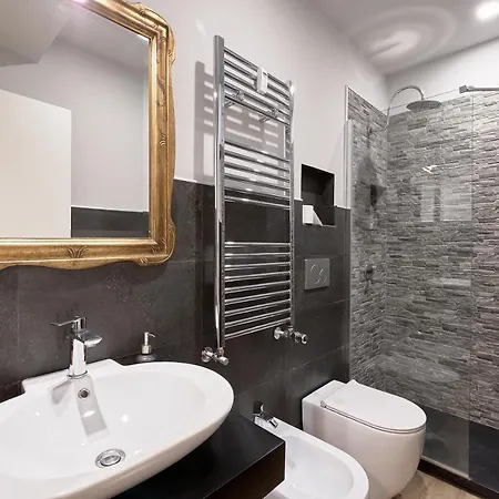 Interno 9 A San Pietro 아파트 *