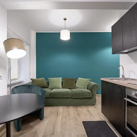 Interno 9 A San Pietro *