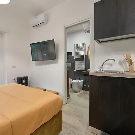 Interno 9 A San Pietro * Roma
